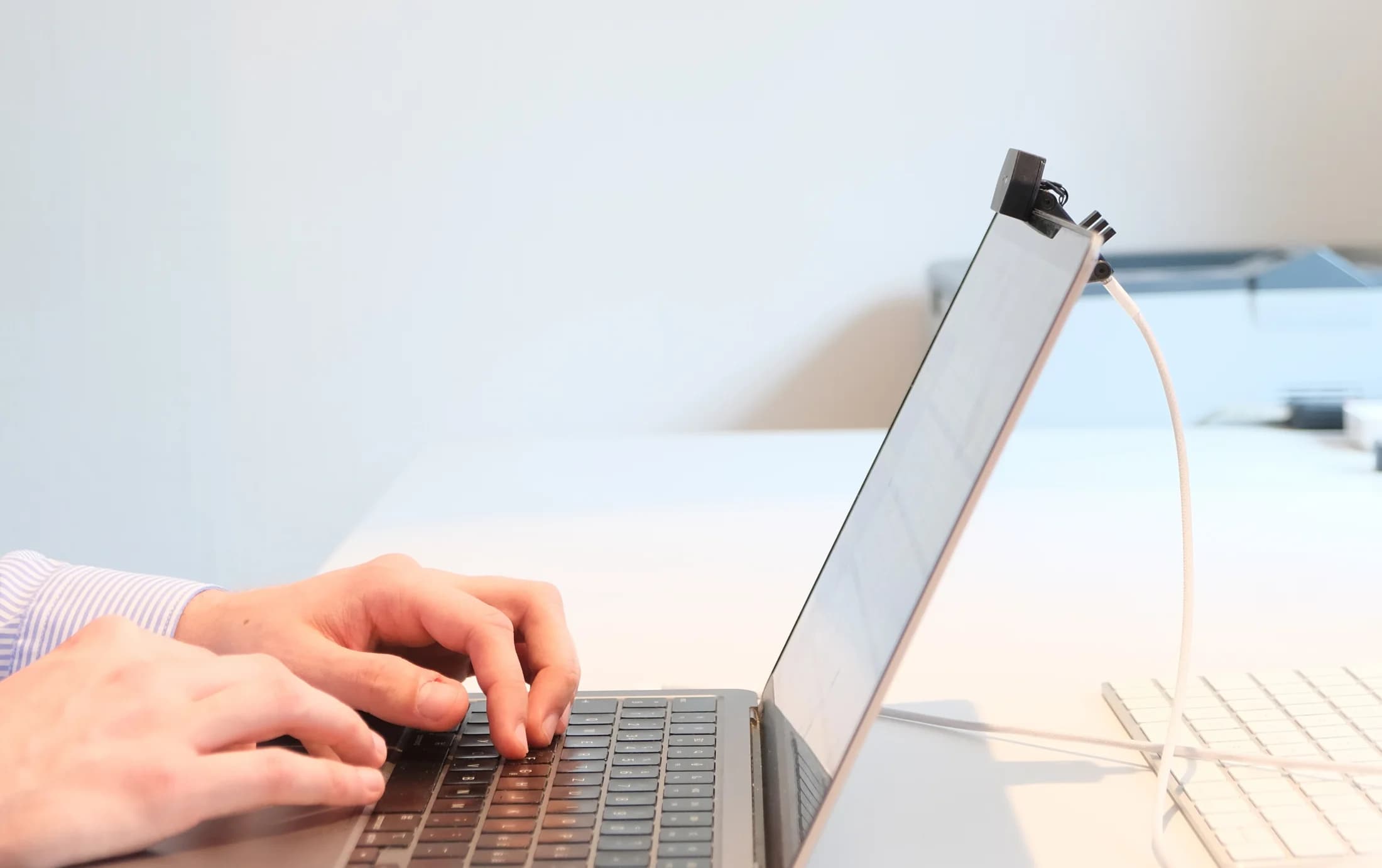 Attodot in a home workspace